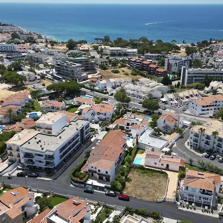 #391 Charming Share Pool & Garden Villa Albufeira