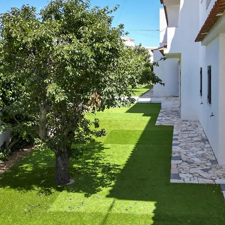 Villa #391 Charming Share Pool & Garden