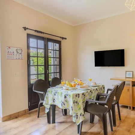 Villa #391 Charming Share Pool & Garden *